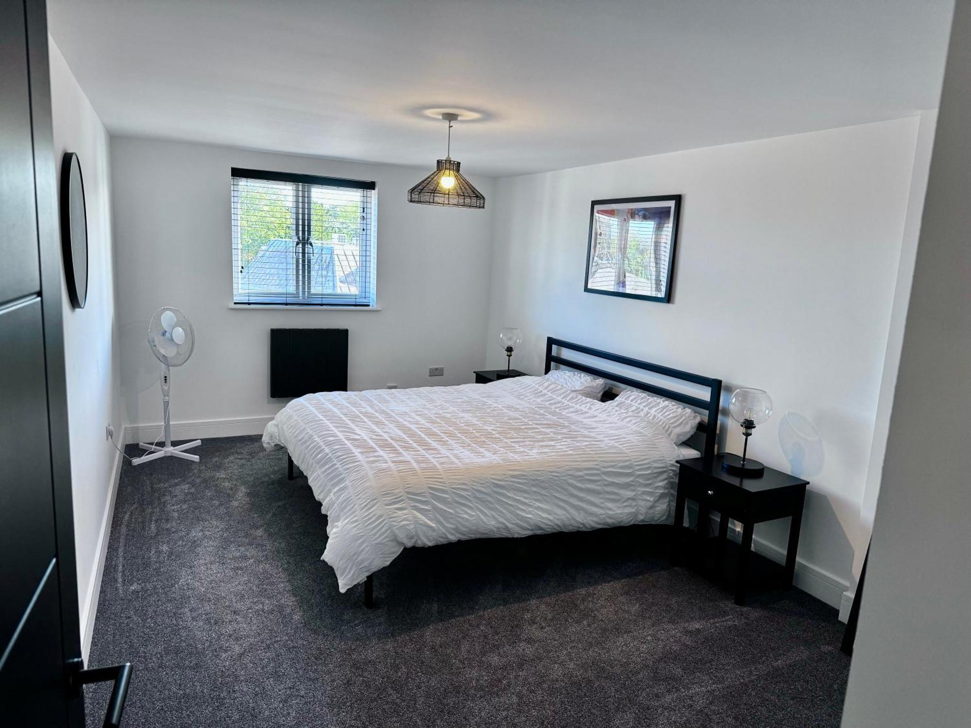 New 2 Bed Apartment In Royston High St Bagian luar foto